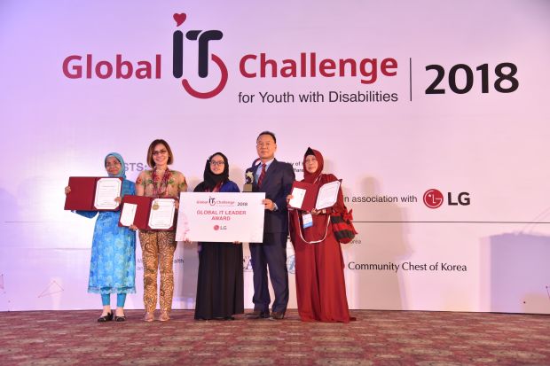 Hebat, Peserta Difabel dari Indonesia Jadi Juara Global IT Challenge