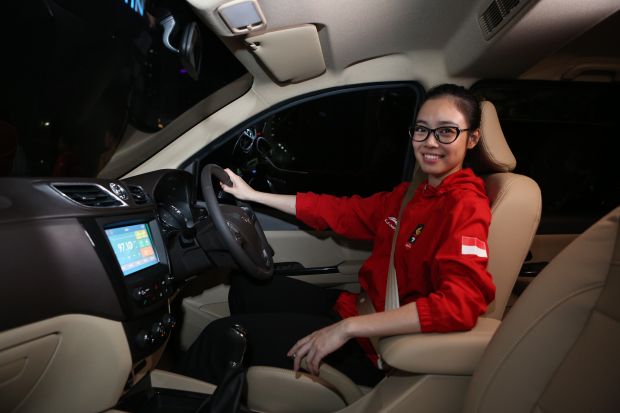Medali Emas Lindswell Kwok Diganjar Satu Unit Wuling Confero S
