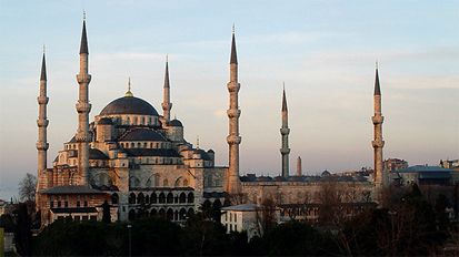 10 Masjid dengan Arsitektur Terindah di Dunia