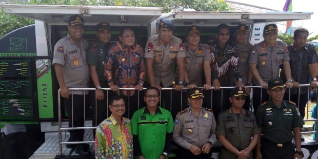 Tekiro Tools dan Polda Metro Gelar Servis Motor Gratis