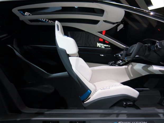 Mitsubishi e-Evolution Jadi Patokan SUV Mitsubishi di Masa Depan