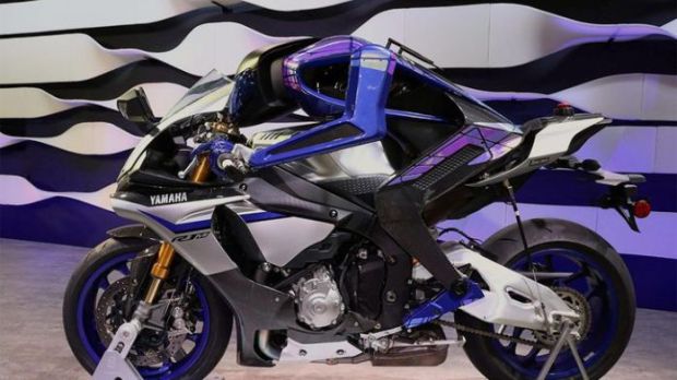 Yamaha Berpikir Keras untuk Kalahkan Valentino Rossi