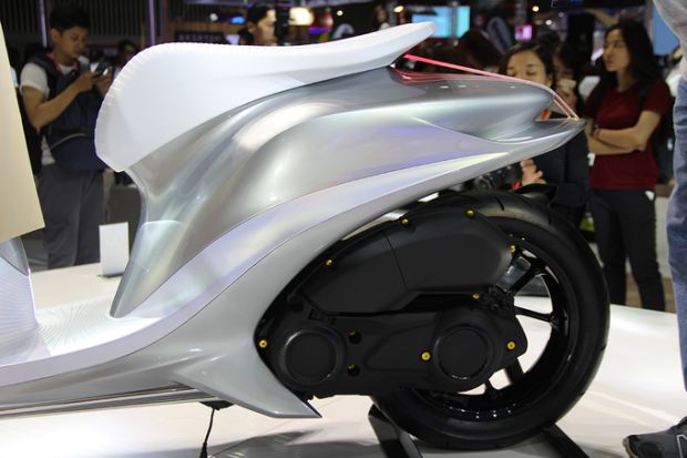 Yamaha Glorious, Skutik Canggih Bernilai Seni Tinggi Resmi Diperkenalkan