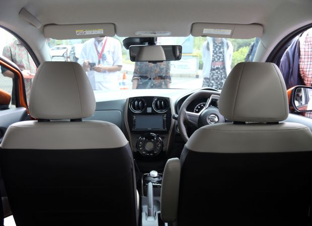 Menperin Terpukau dengan Mobil Listrik Nissan yang Akan Dijual di Indonesia