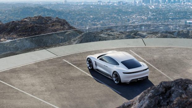 Inilah Mobil Listrik Penantang Utama Tesla Model S