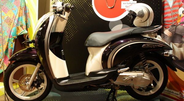 Kasihan Scoopy, Inilah Riwayat Skutik Retro Bikinan Honda