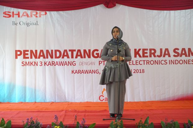 Program Sharp Class Jadi Percontohan CSR di Karawang