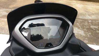 Menunggangi Keseksian Yamaha Lexi