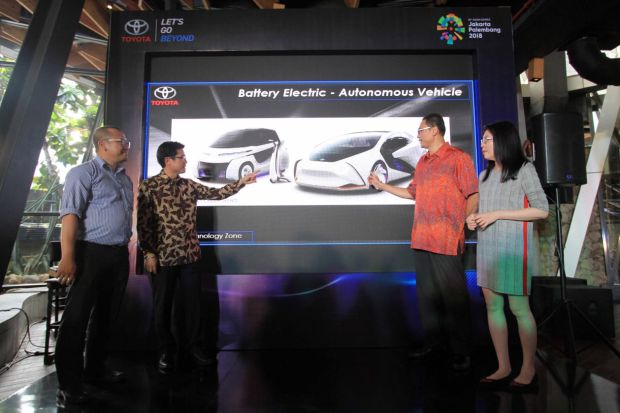 Toyota Boyong Semua Mobil Berteknologi Listrik ke GIIAS 2018