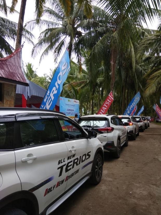Menjajal Ketangguhan Daihatsu All New Terios di Tanah Minang