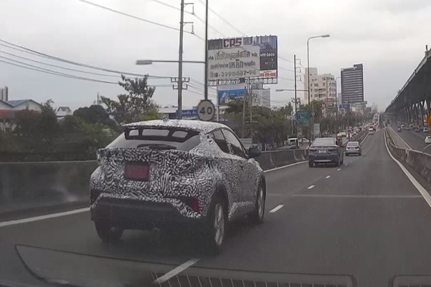 Toyota C-HR Versi Pasar ASEAN Resmi Diperlihatkan