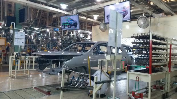 TMMIN Ajak SINDOnews Melihat Langsung Proses Produksi Mobil Toyota
