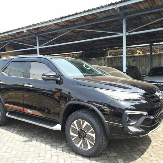 Toyota Fortuner TRD Sportivo Terbaru Terungkap Sebelum GIIAS 2017