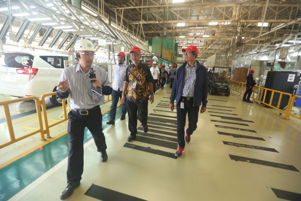 Pererat Silaturahmi, SINDO dan MNC Media Kunjungi Pabrik Toyota di Karawang