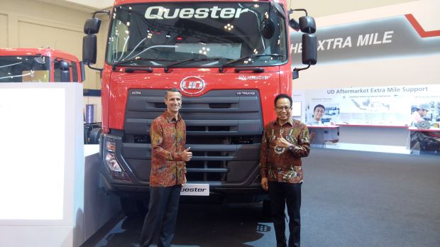 UD Truck Perlihatkan Kemampuan Truk Ringan Nan Bertenaga 150Hp