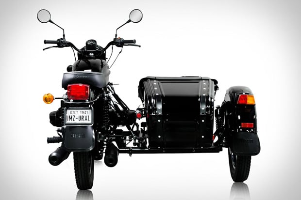 Ural Motorcycle Pasarkan Motor Perang di Indonesia