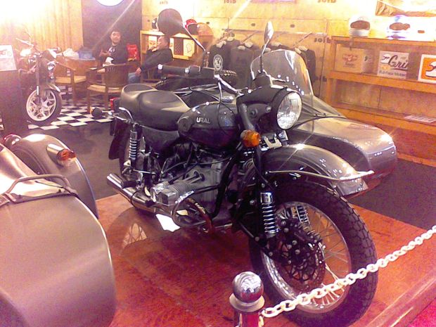 Motor Perang Rusia Tampil Sporadis di GIIAS 2017
