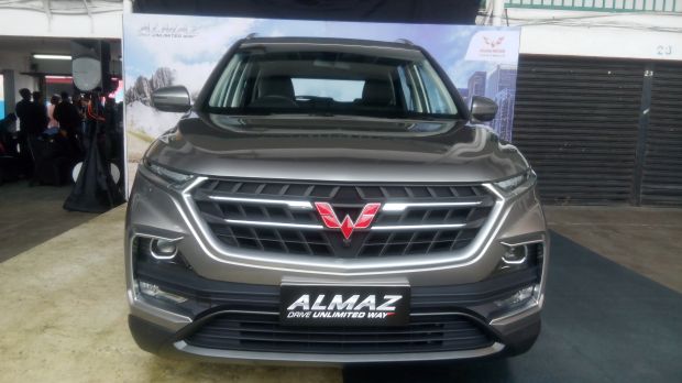 Bisa Kenali Gaya Mengemudi Anda, Wuling Almaz Resmi Datangi Indonesia