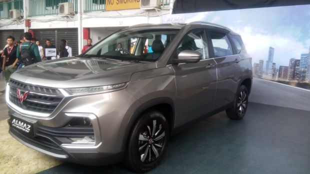 Bisa Kenali Gaya Mengemudi Anda, Wuling Almaz Resmi Datangi Indonesia