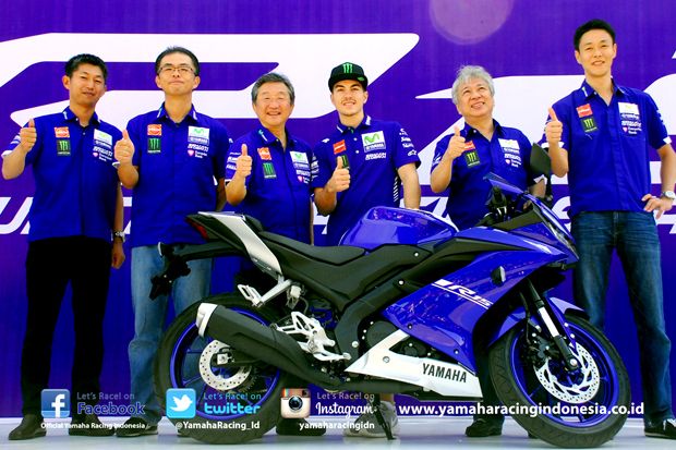 Yamaha R15
