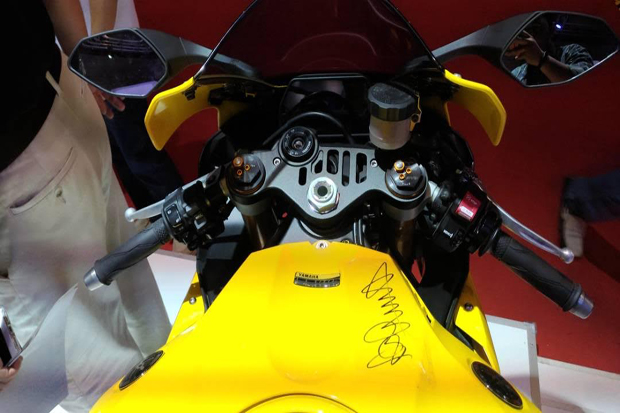 Yamaha R1 Sentuhan Valentino Rossi Ludes Terjual di IIMS 2017