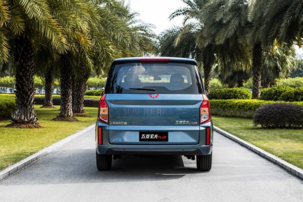 Wuling Siapkan MPV Baru, Penantang Toyota Innova