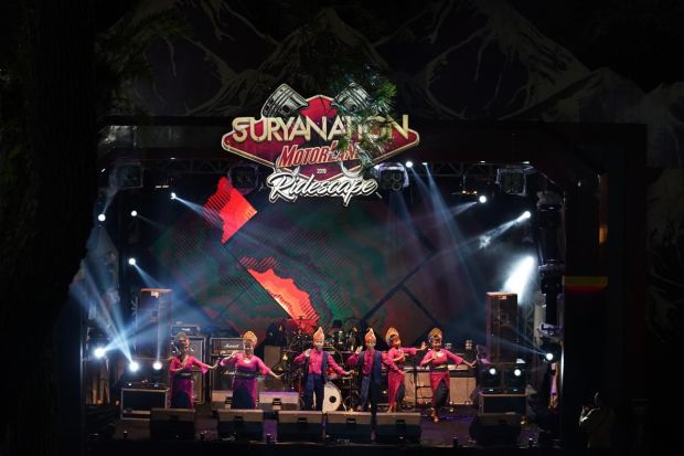 Ribuan Bikers Nikmati Motocamp Ala Suryanation Motorland di Danau Toba