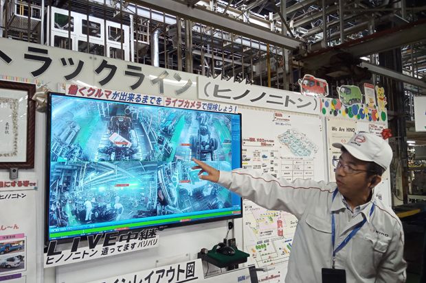 Intip Dapur Perakitan Hino Dutro di Hamura Plant, Batas Lembur 1,5 Jam