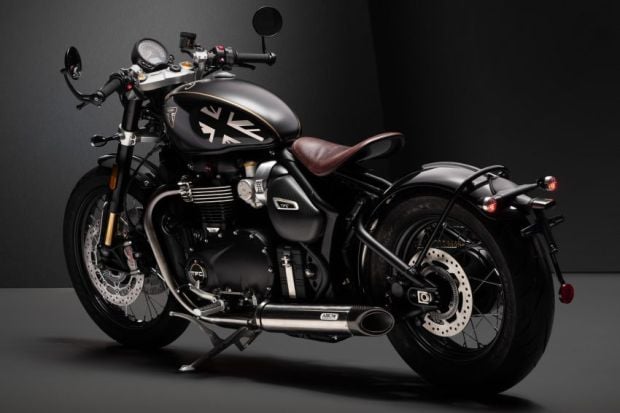 Hanya Dibuat 750 Unit, Triump Kenalkan Bobber TFC Premium
