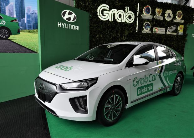 Hyundai Indonesia dan Grab Sediakan 20 Unit IONIQ Electric di 2020