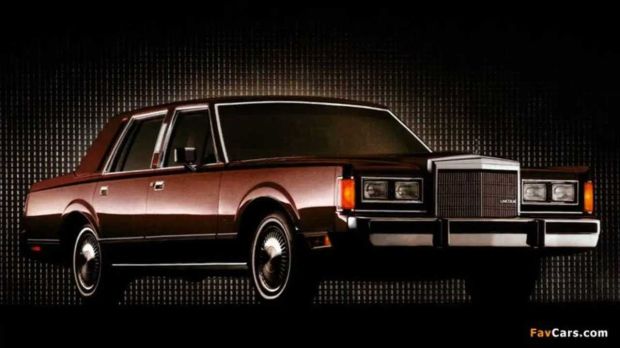 Mengintip Koleksi Mobil Legenda Rock Freddie Mercury