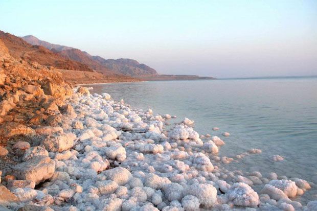 Kisah Nabi Luth dan Kaum Sodom yang Ditenggelamkan di Laut Mati