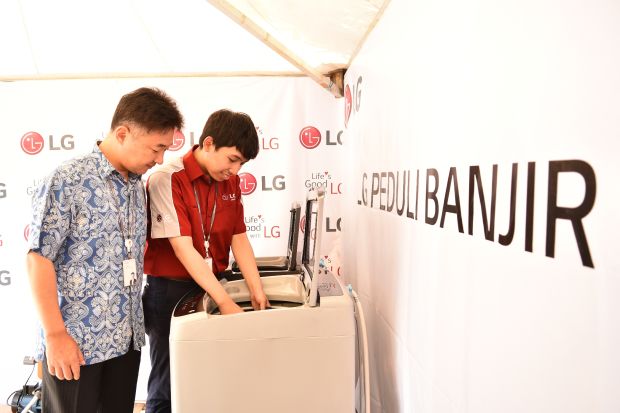 LG Buka Perbaikan dan Cuci Gratis Bagi Korban Banjir Selama Dua Pekan