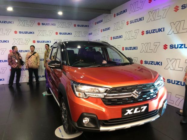 Sudah Bisa Dipesan di Indonesia, Inilah Tampang Luar-Dalam Suzuki XL7