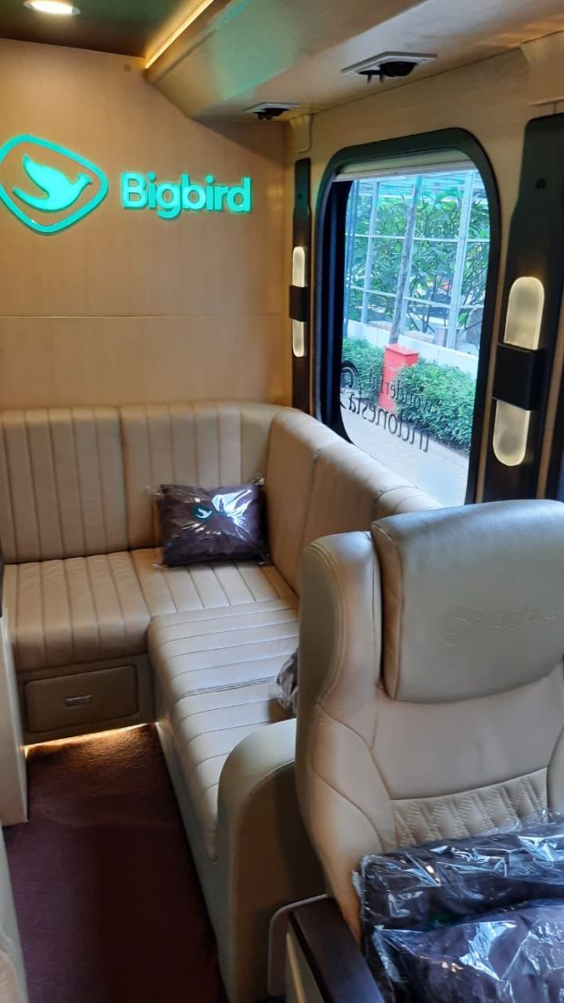 Bertarif Hampir Rp10 Juta, Ini Layanan Mewah Bigbird Premium Alpha dan Bravo