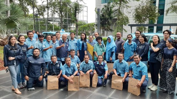 Melayani Sepenuh Hati, Astra Life Apresiasi Pengemudi Bluebird