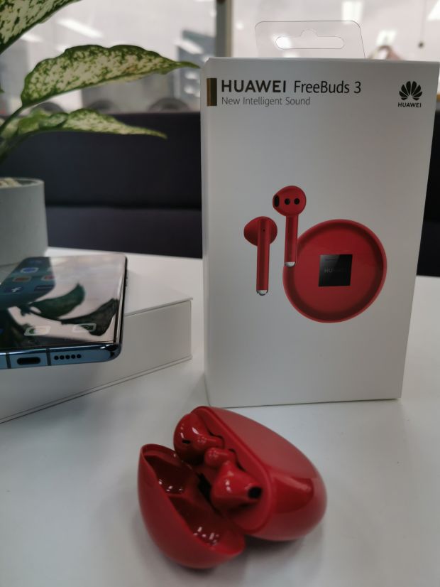 Huawei FreeBuds 3 Bikin Main Game, Bermusik, dan Nonton Video Makin Asyik