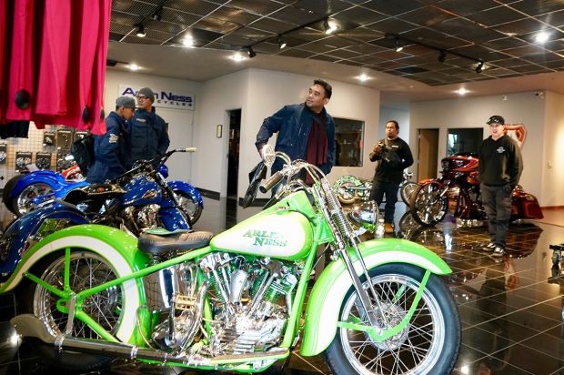 Tim Suryanation Motorland 'Acak-Acak' Bengkel Builder Legendaris AS