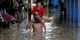 Kampung Pulo banjir,...