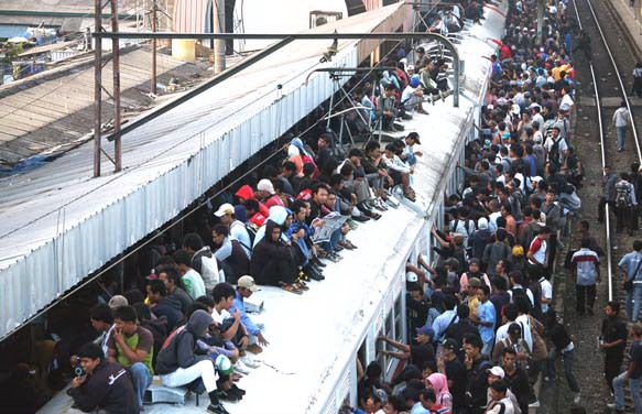 Januari 2012, atap kereta...