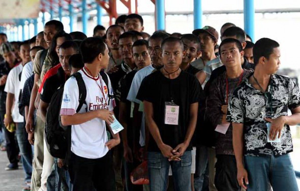 TKI Ilegal banjiri Tanjung...