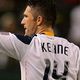 Robbie Keane merumput...