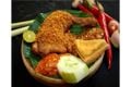 Andalkan pedasnya ayam...