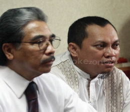 Kuasa hukum Gayus serang...