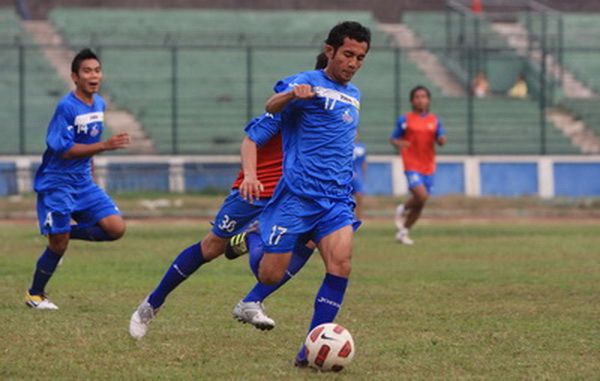 Ilham comeback lawan...