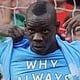 Balotelli berkostum...