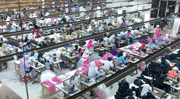 Daya saing industri...