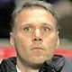 Van Basten resmi latih...