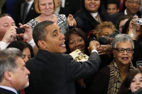 Obama kucurkan USD800...
