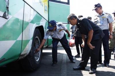 Polres Bogor memeriksa...